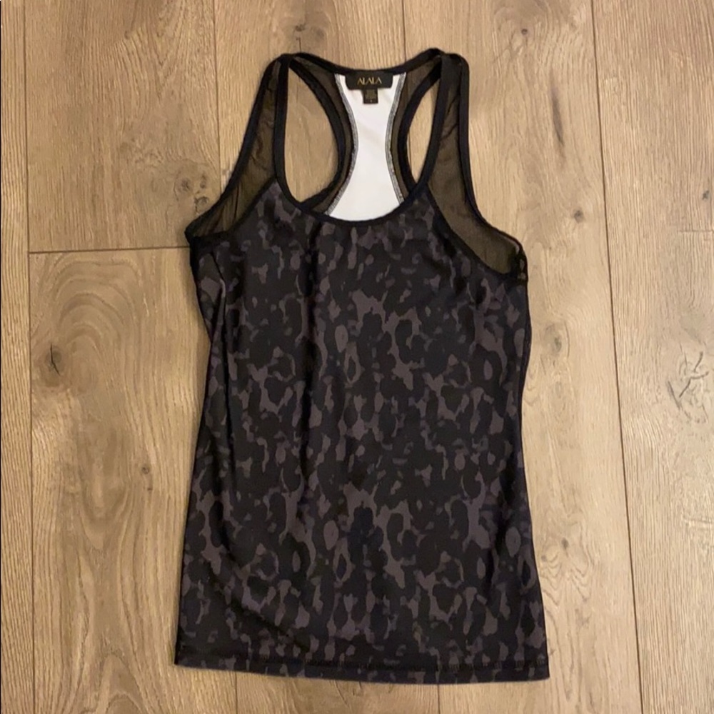 Alala Small Top